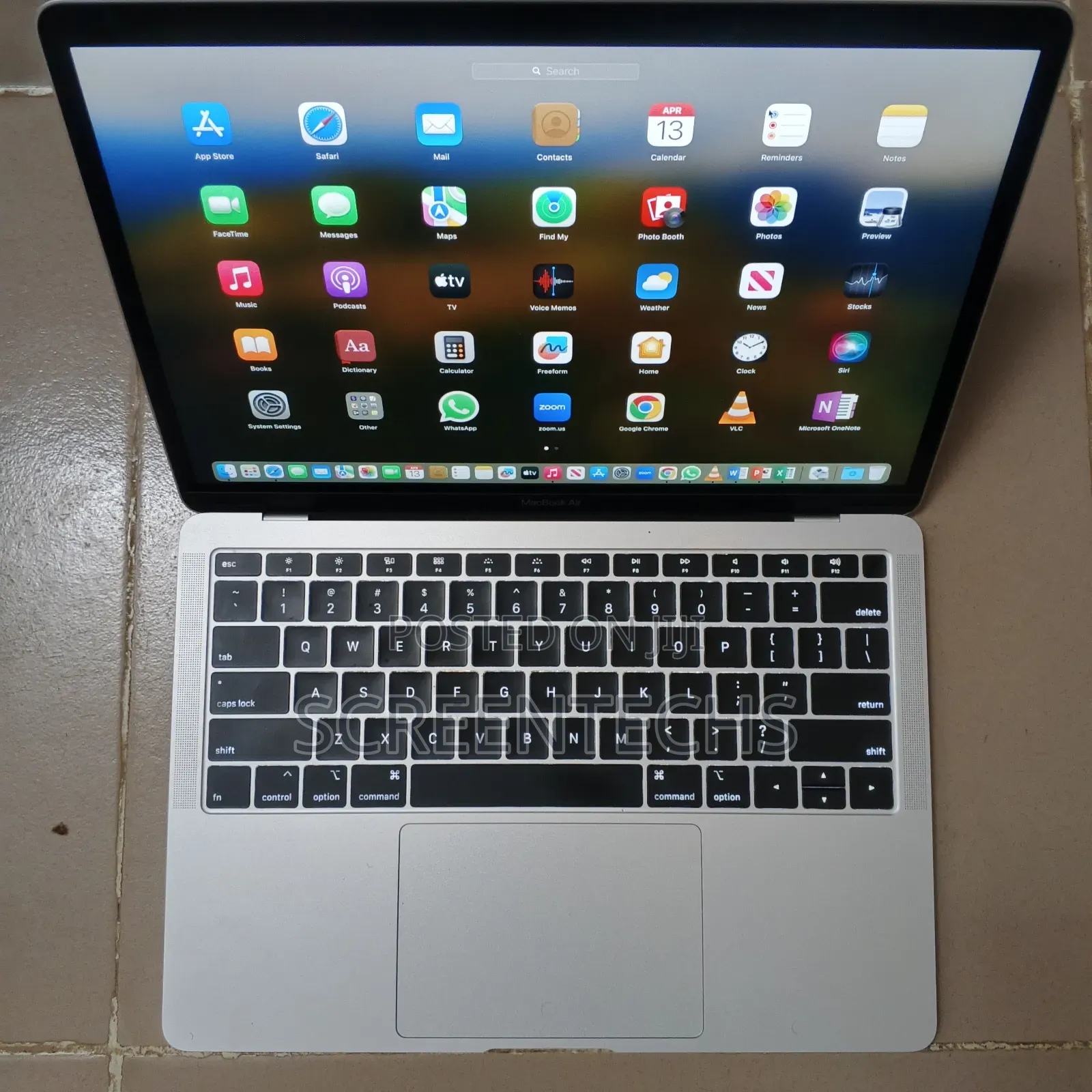 Laptop Apple MacBook Air 2019 8GB Intel Core i5 SSD 256GB