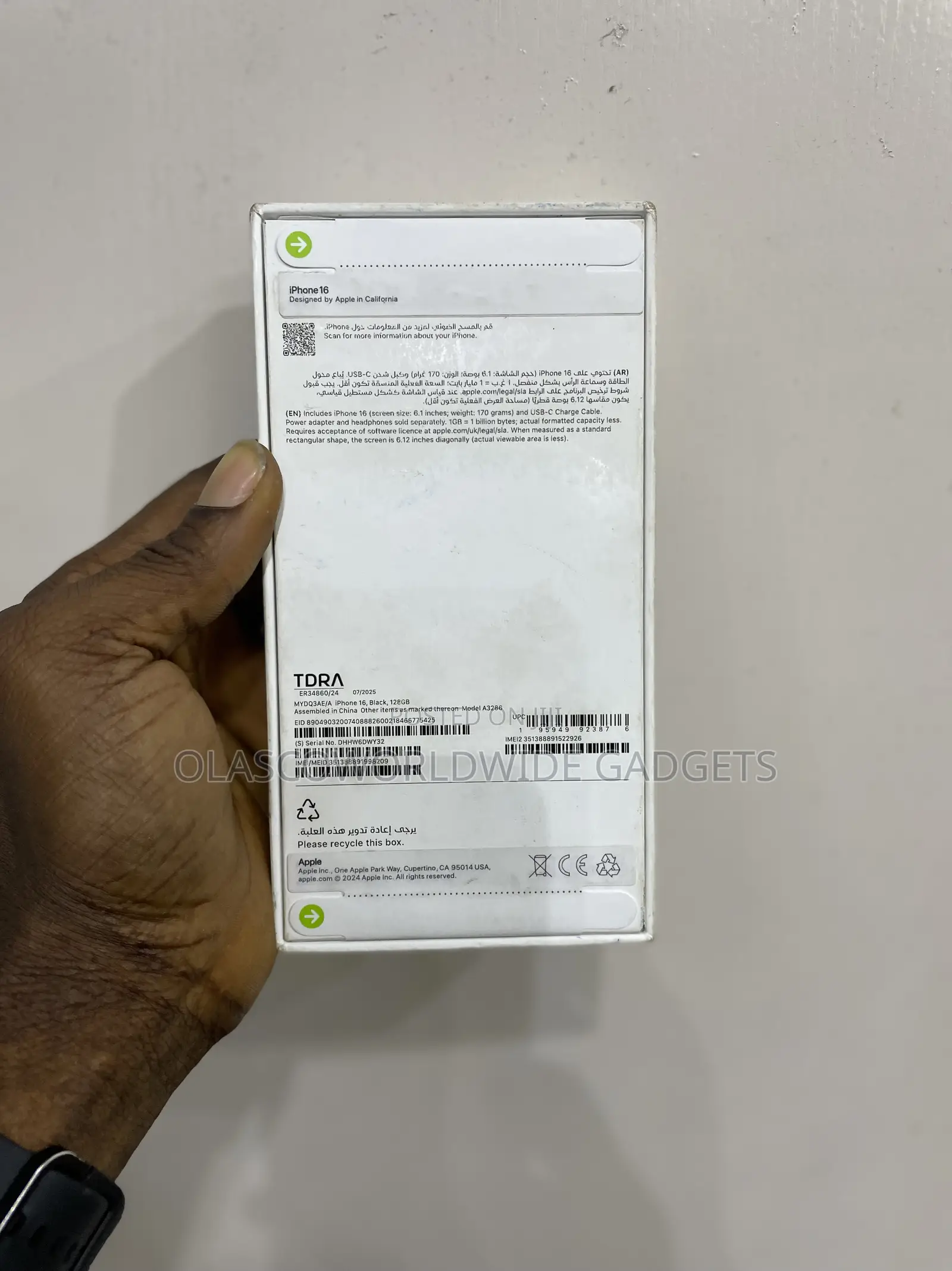New Apple iPhone 16 128 GB Black