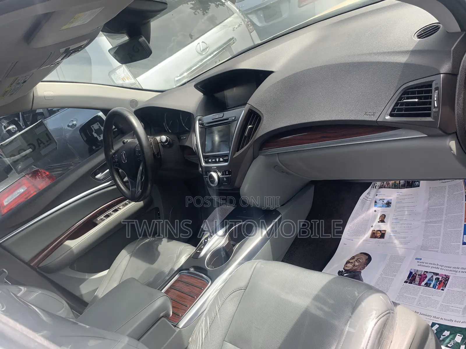 Acura MDX SUV 4dr FWD (3.5L 6cyl 9A) 2016 White