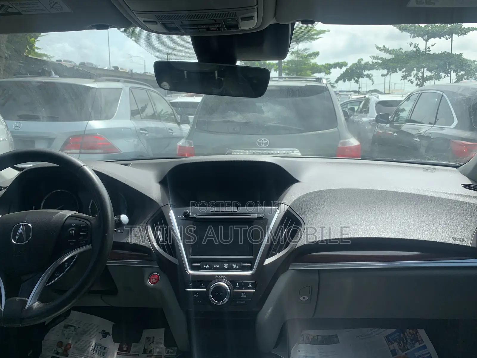 Acura MDX SUV 4dr FWD (3.5L 6cyl 9A) 2016 White