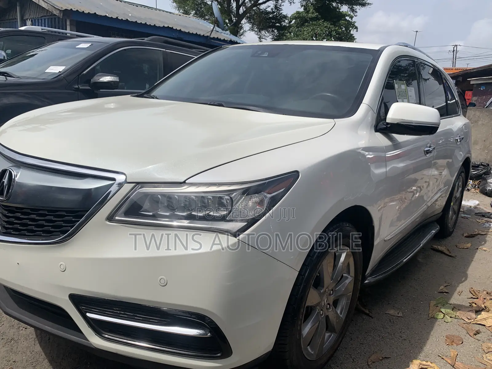 Acura MDX SUV 4dr FWD (3.5L 6cyl 9A) 2016 White