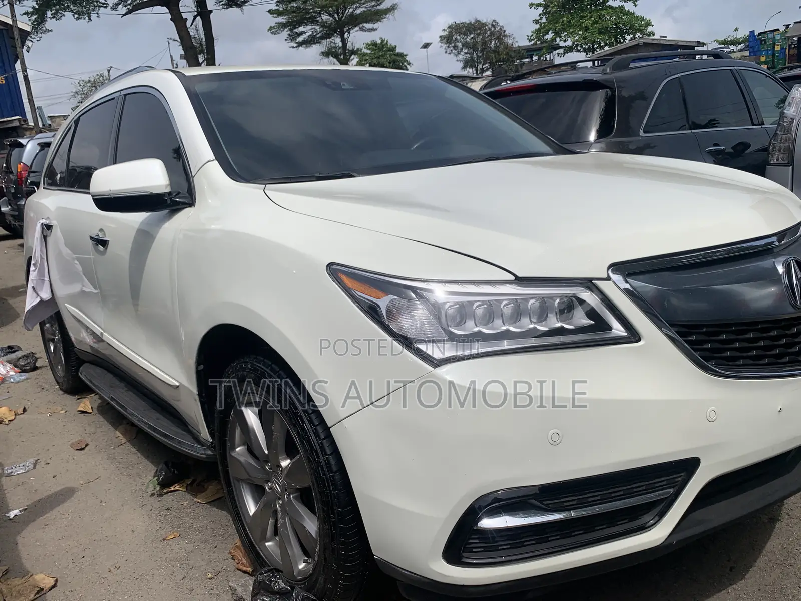 Acura MDX SUV 4dr FWD (3.5L 6cyl 9A) 2016 White