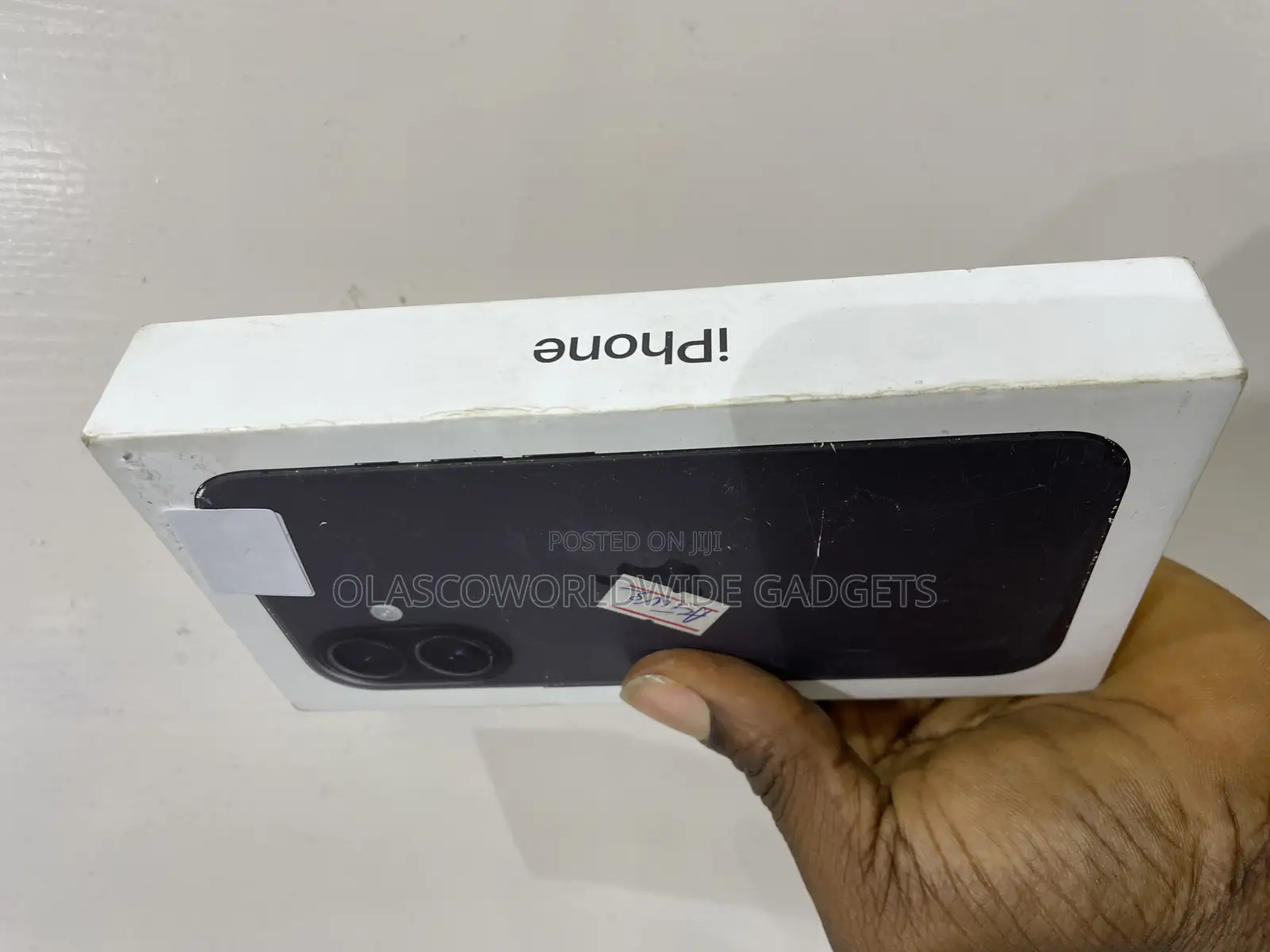 New Apple iPhone 16 128 GB Black