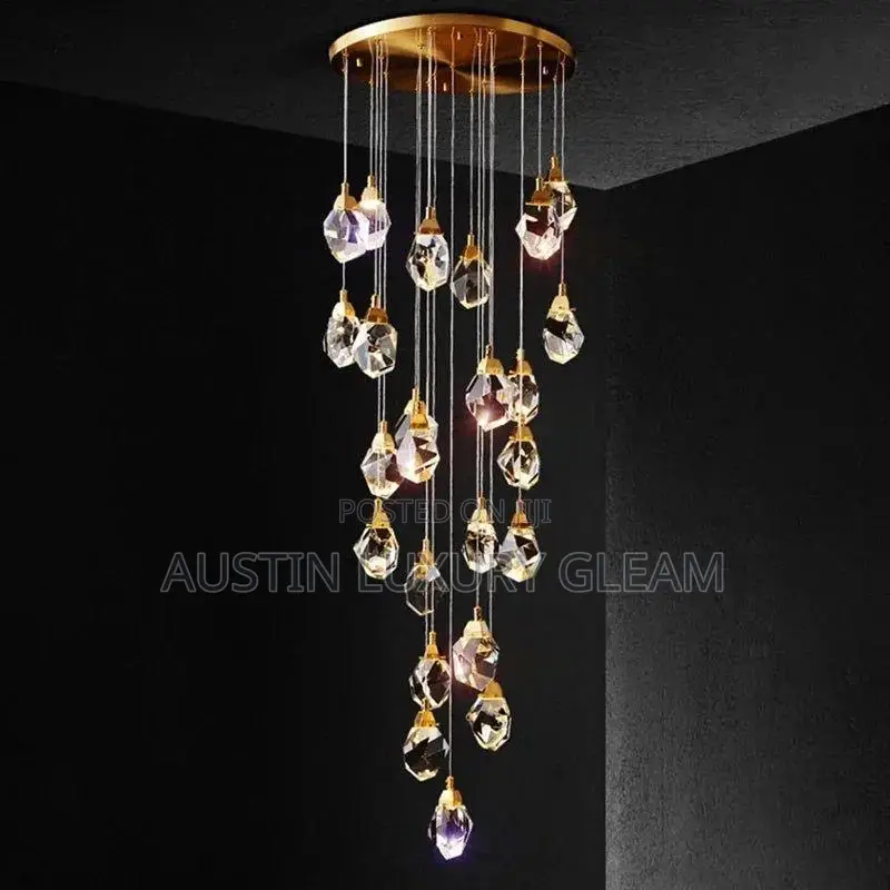 Dropping Chandelier Light