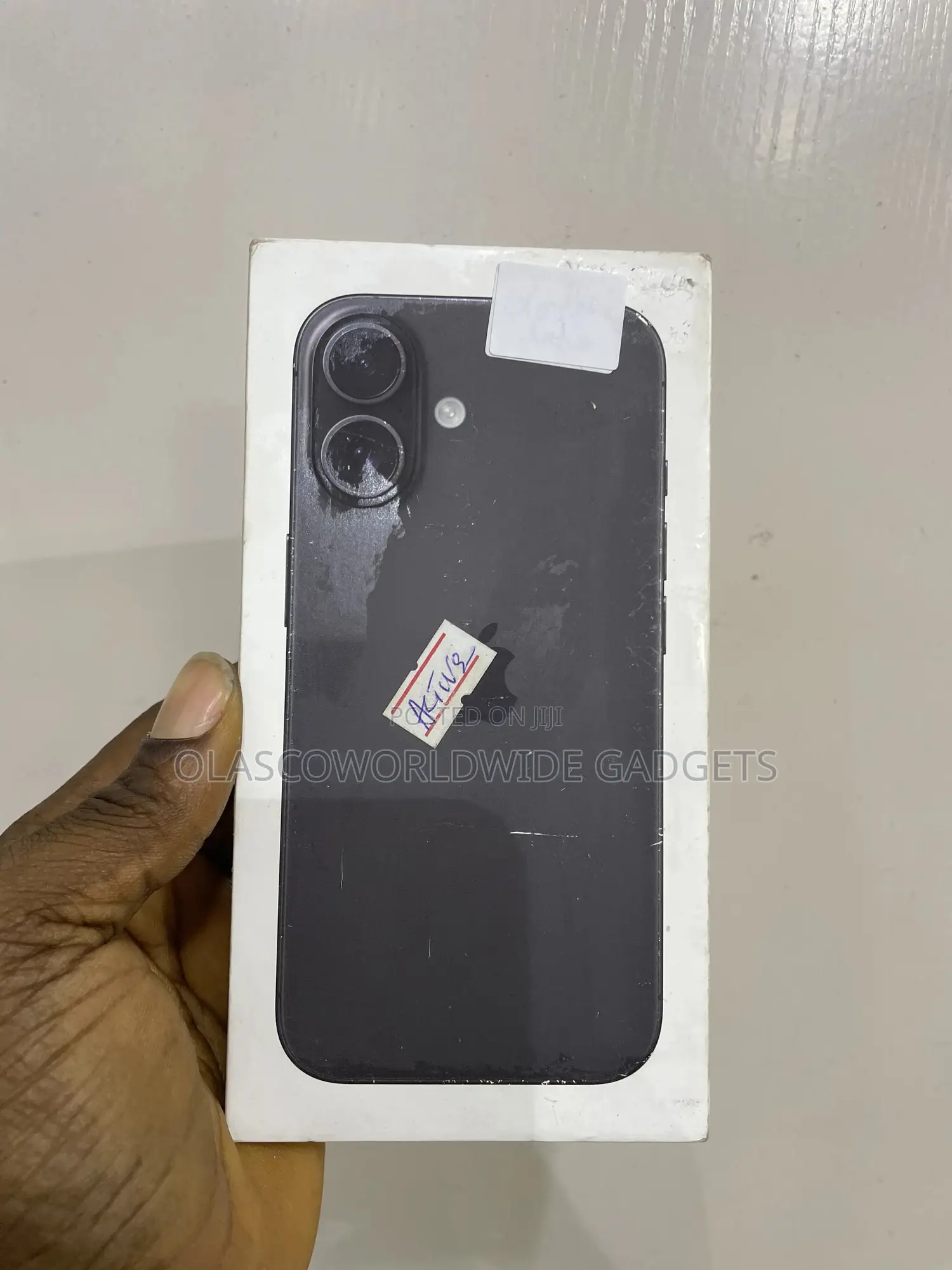 New Apple iPhone 16 128 GB Black