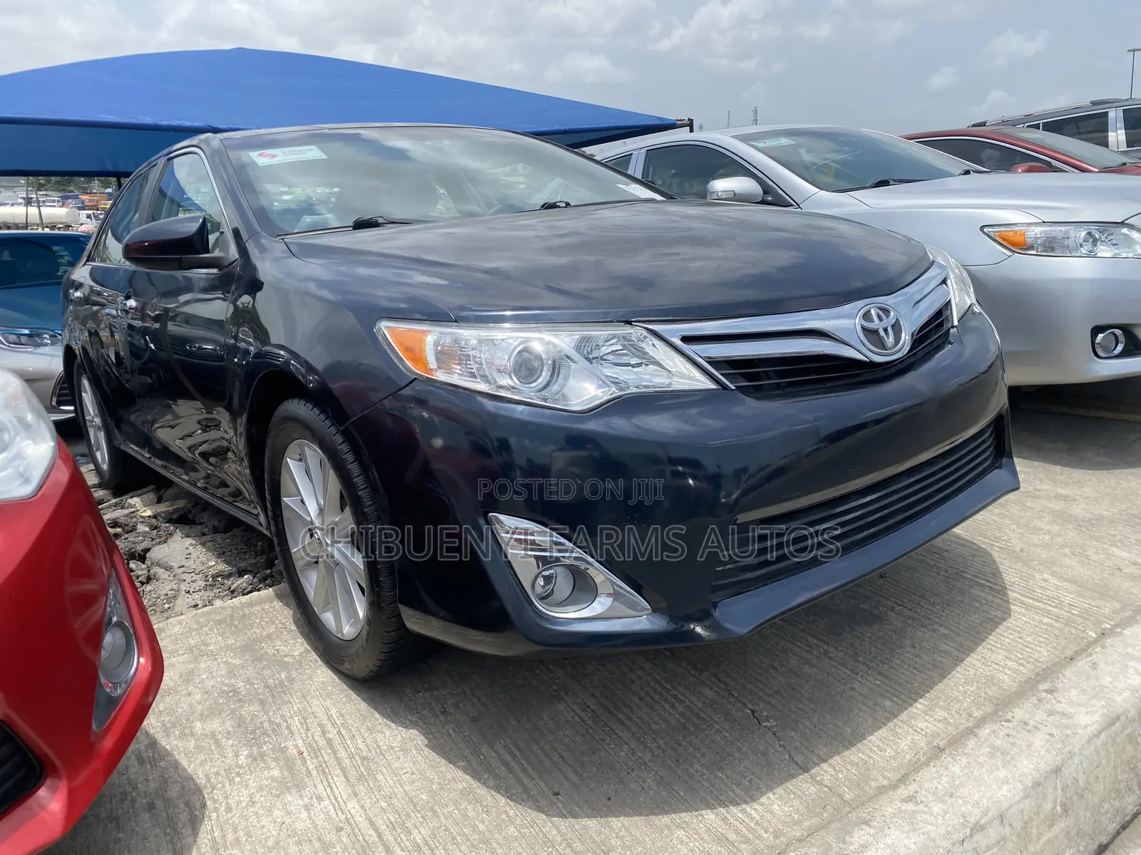 Toyota Camry XLE 4dr Sedan (2.5L 4cyl 6A) 2012 Black
