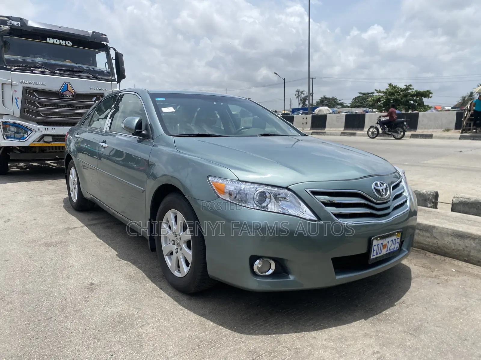 Toyota Camry XLE 4dr Sedan (2.4L 4cyl 5A) 2009 Green