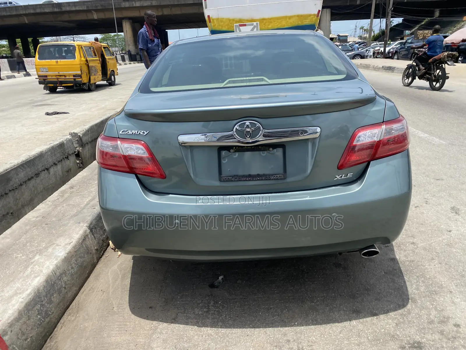 Toyota Camry XLE 4dr Sedan (2.4L 4cyl 5A) 2009 Green