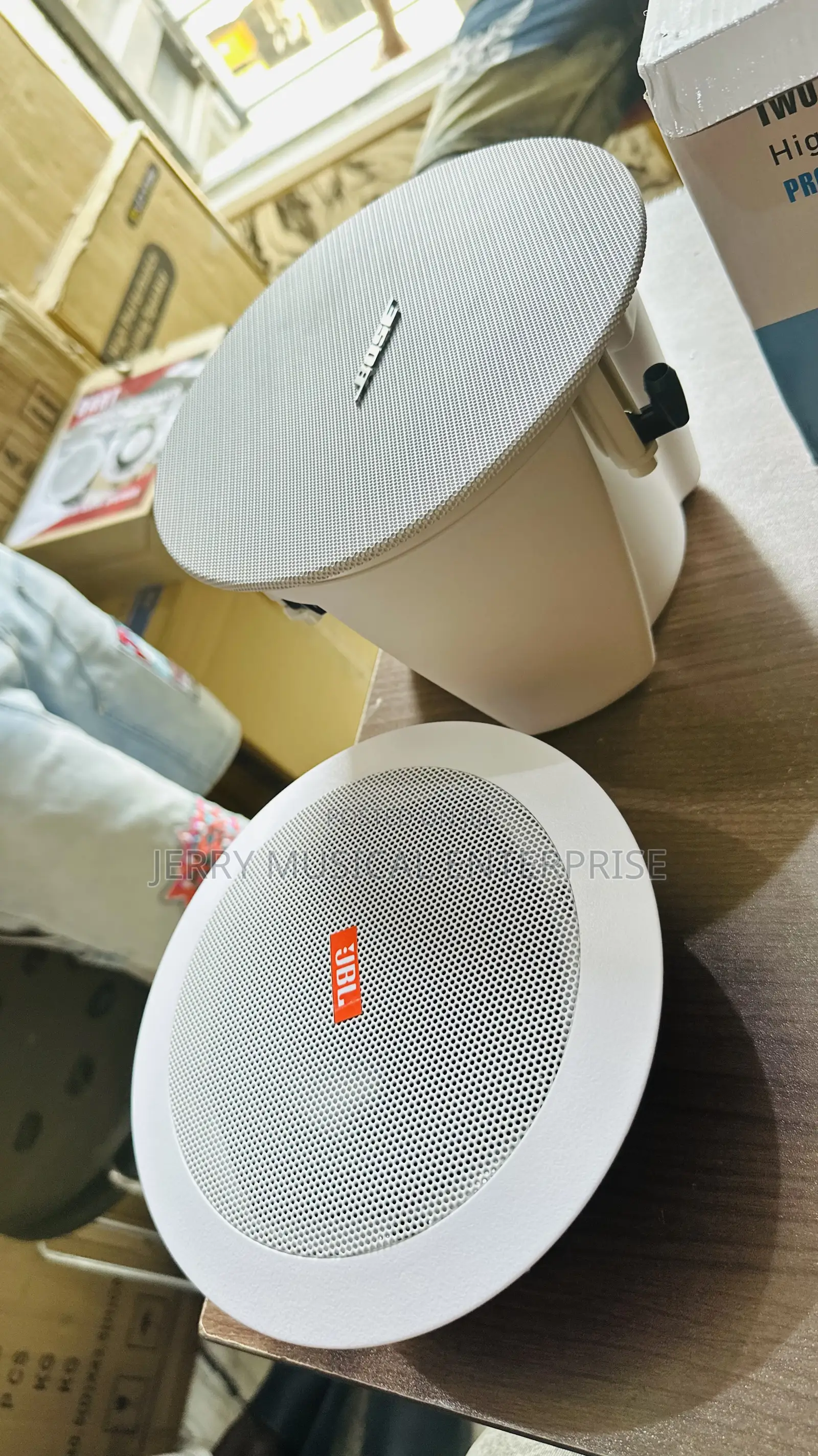 High Quality JBL/Bose Ceiling Speakers Combo