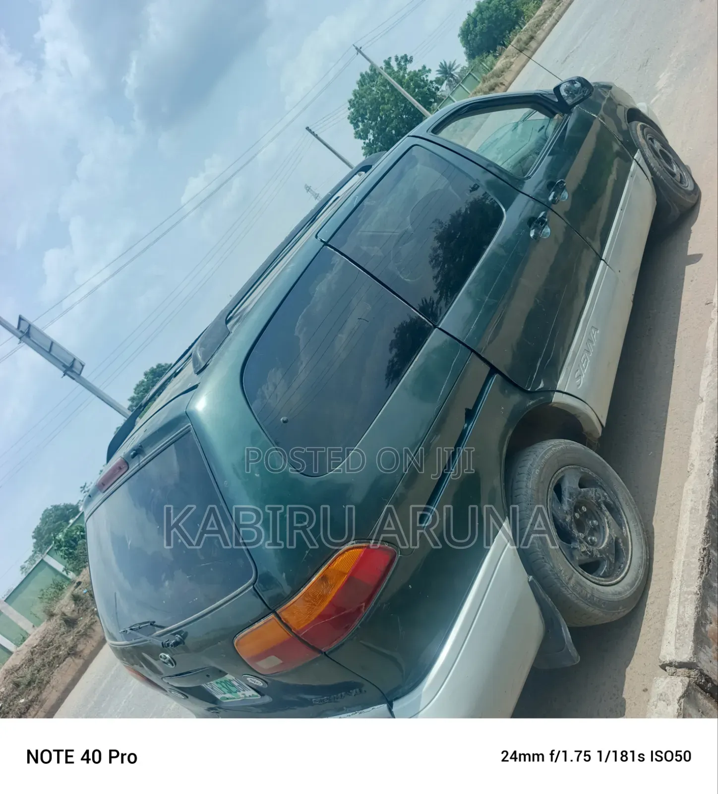 Toyota Sienna 1998 Green