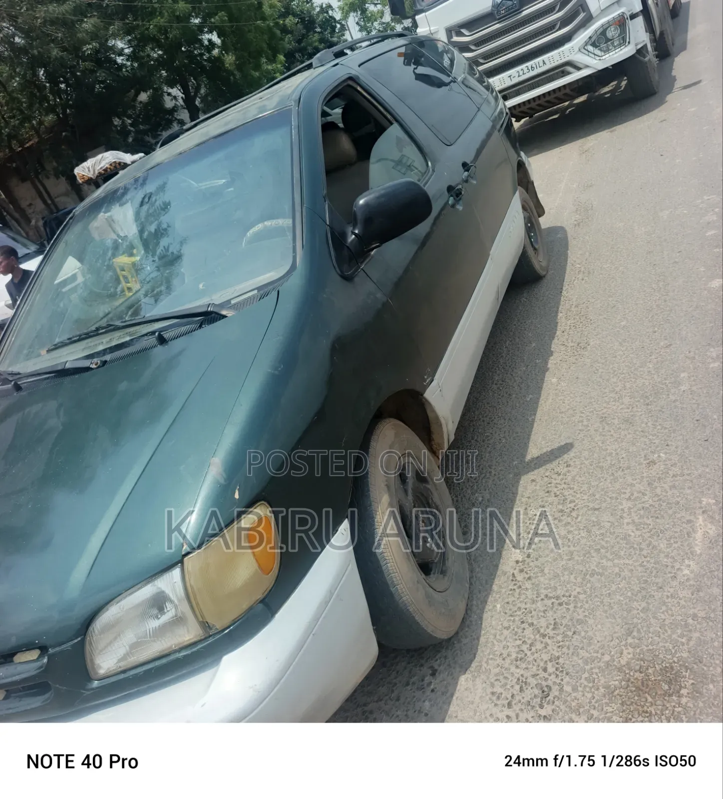 Toyota Sienna 1998 Green