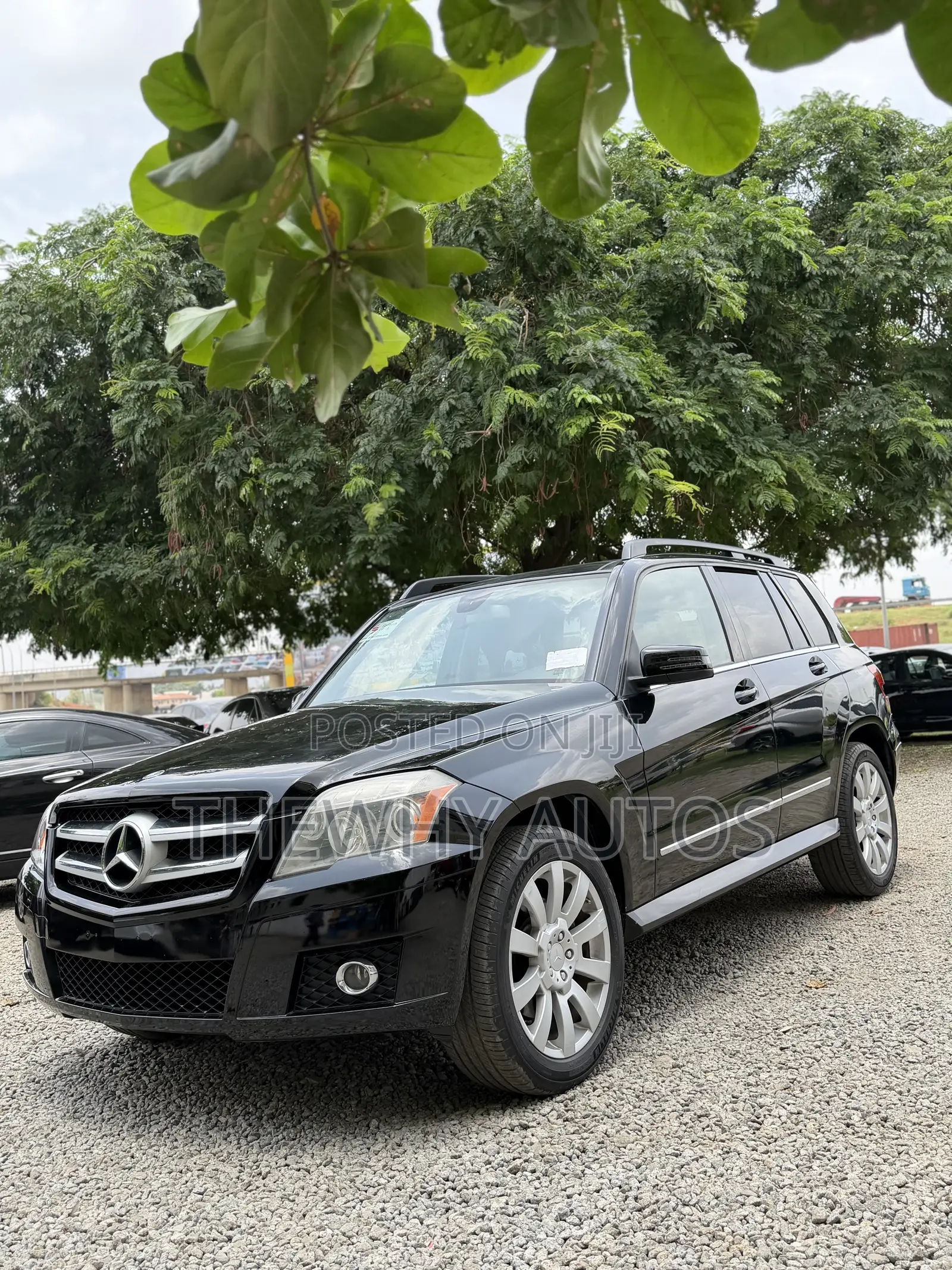 Mercedes-Benz GLK-Class 350 2010 Black
