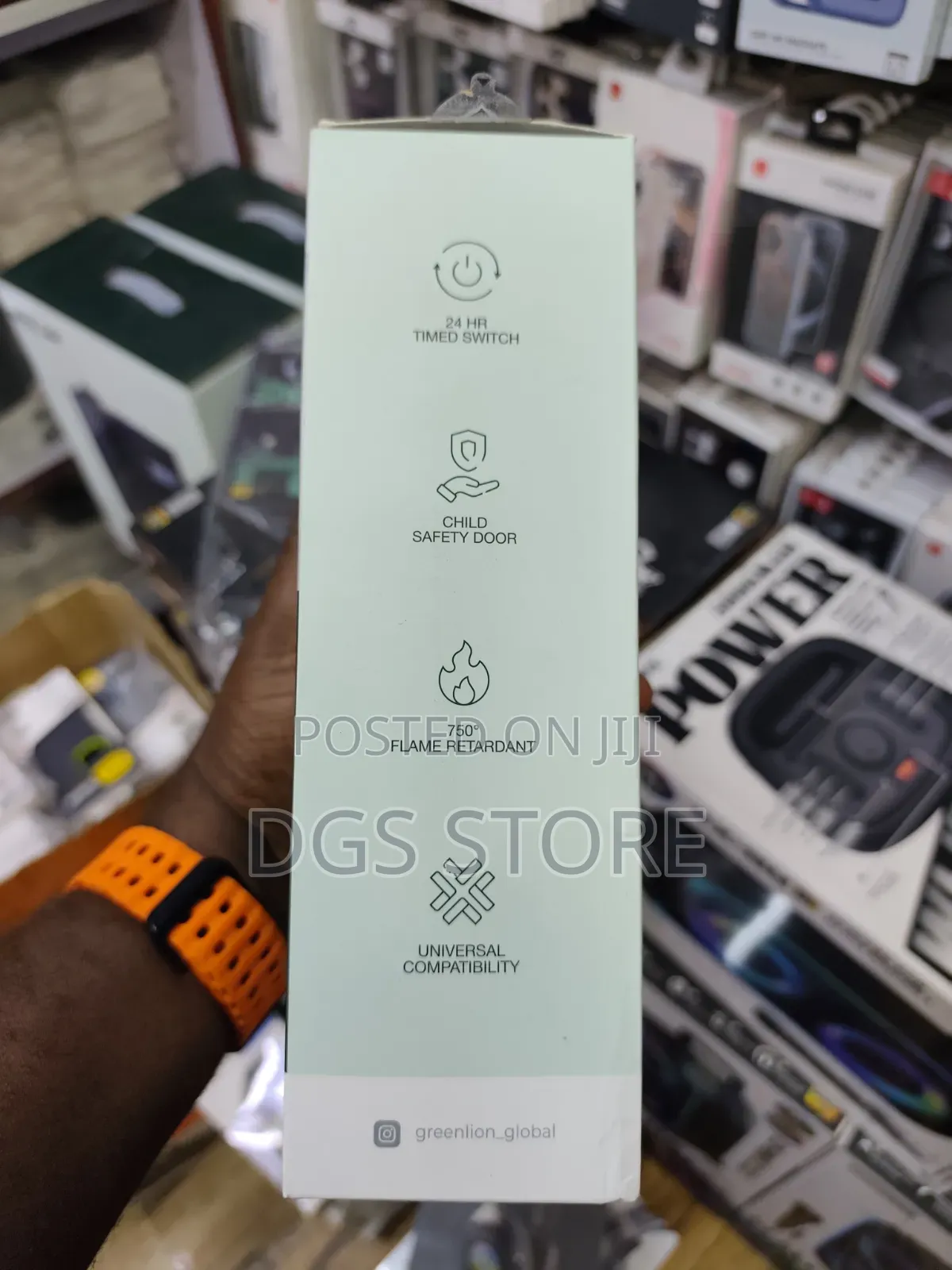 Green Lion Gs 150 Power Socket 3000w Power 4usb A,2usb C,3 Universal