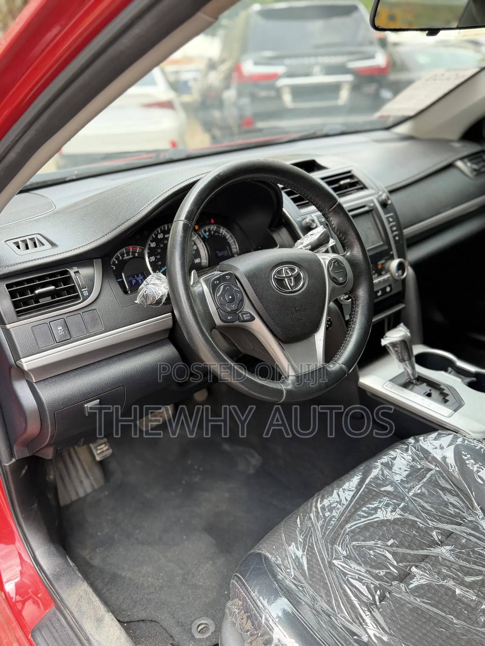 Toyota Camry SE 4dr Sedan (2.5L 4cyl 6A) 2012 Red