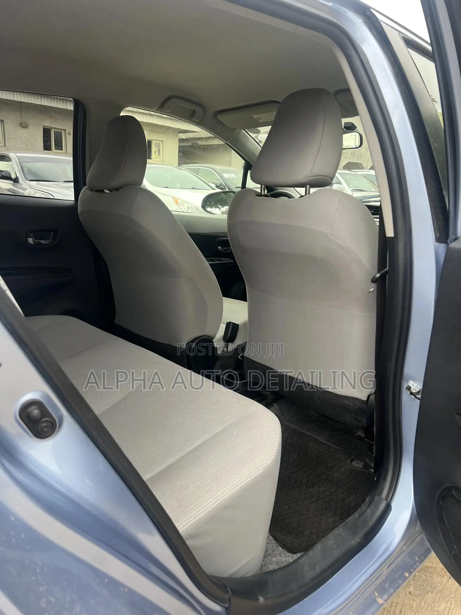 Toyota Vitz 2012 Blue