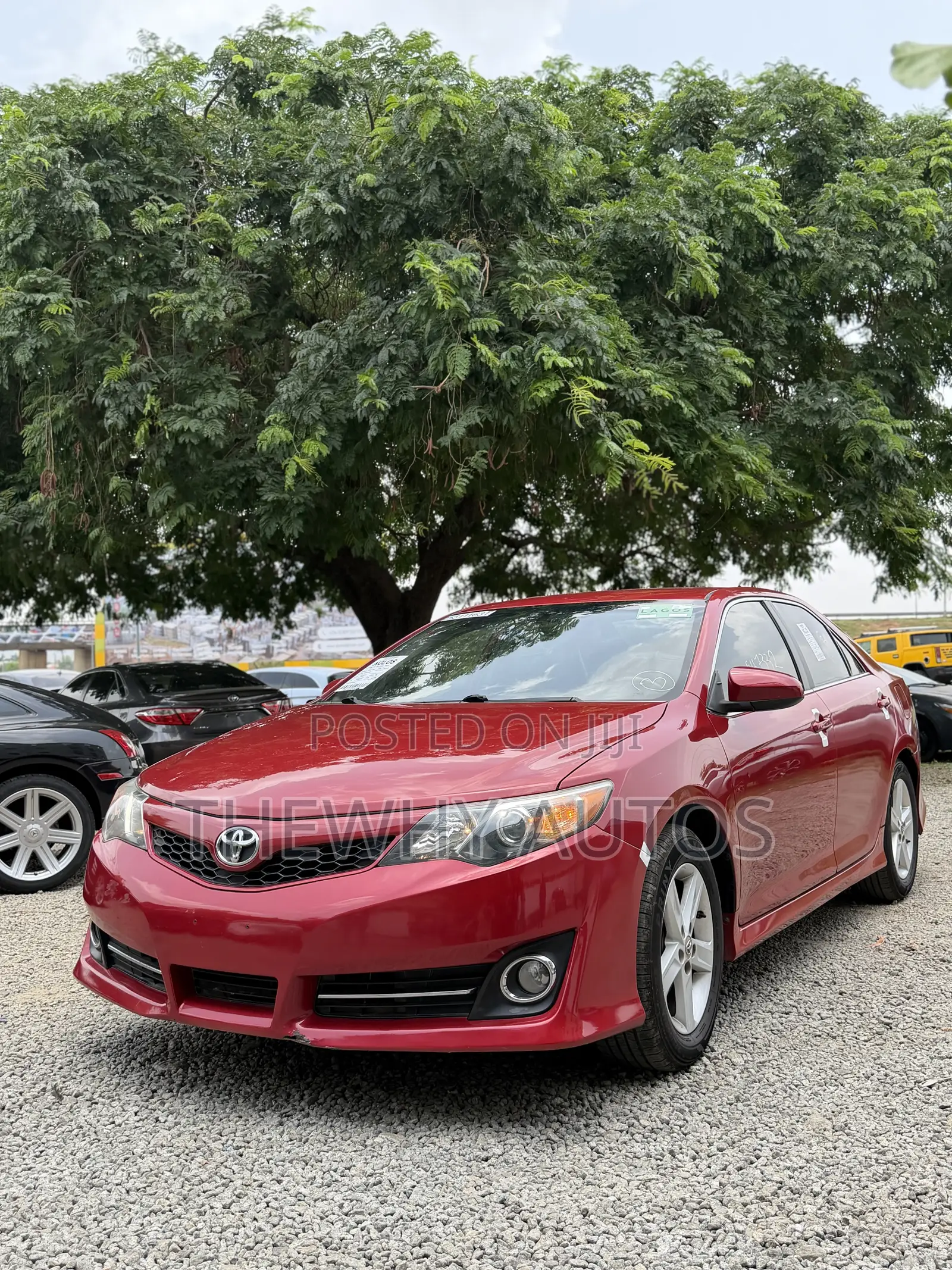 Toyota Camry SE 4dr Sedan (2.5L 4cyl 6A) 2012 Red