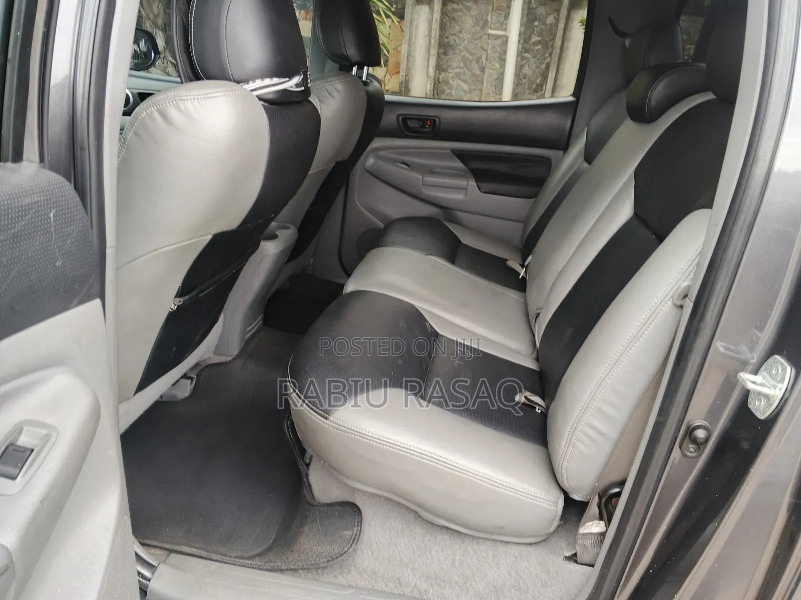 Toyota Tacoma 2011 Gray