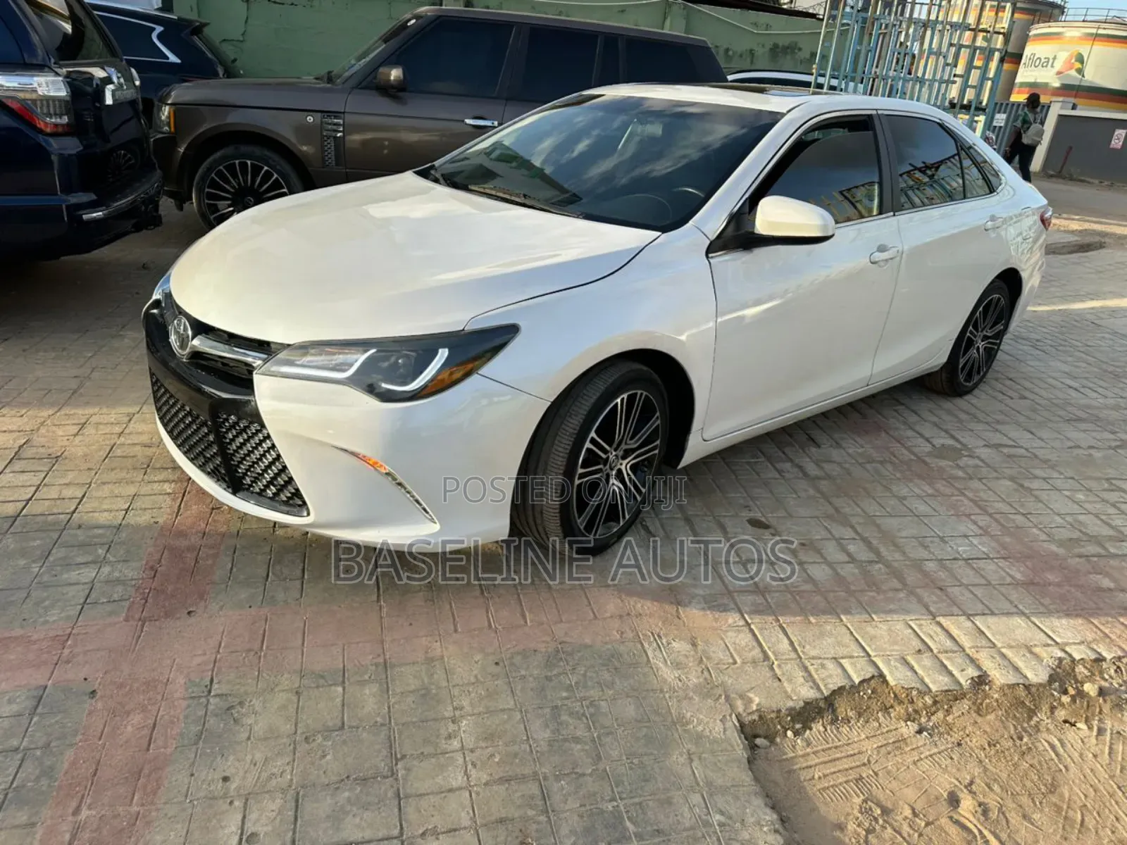 Toyota Camry 2016 White
