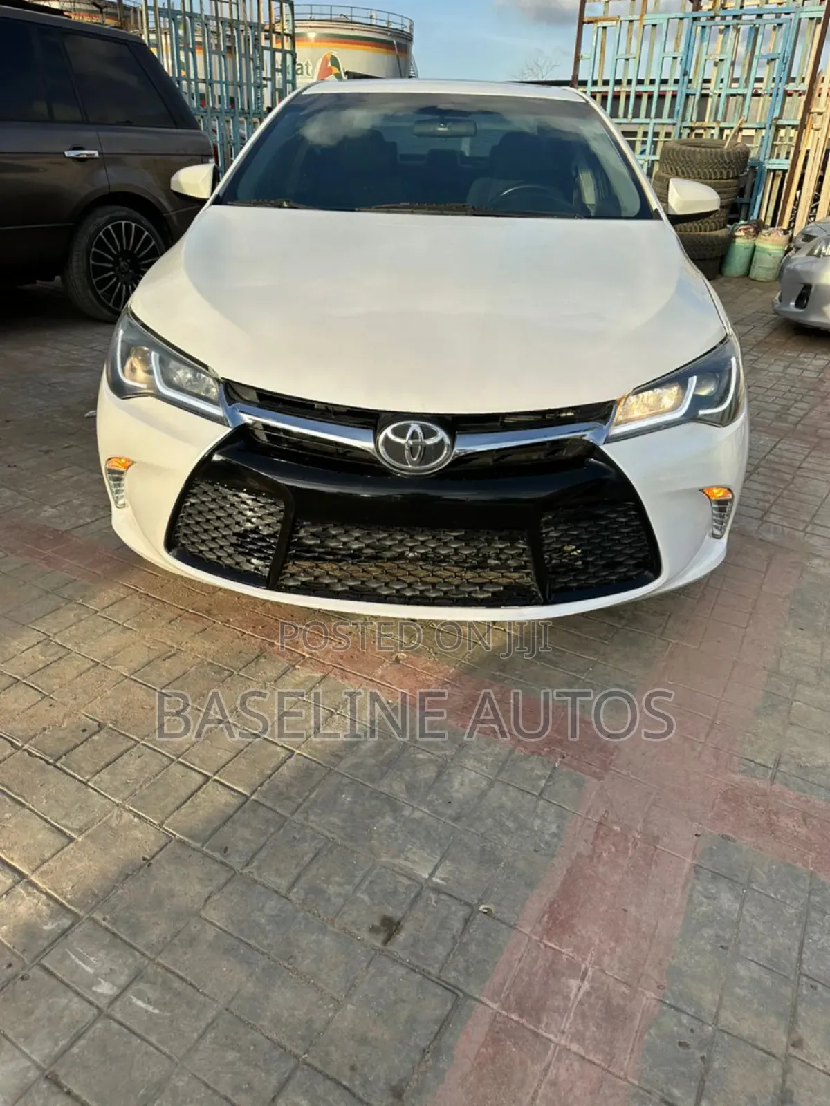 Toyota Camry 2016 White