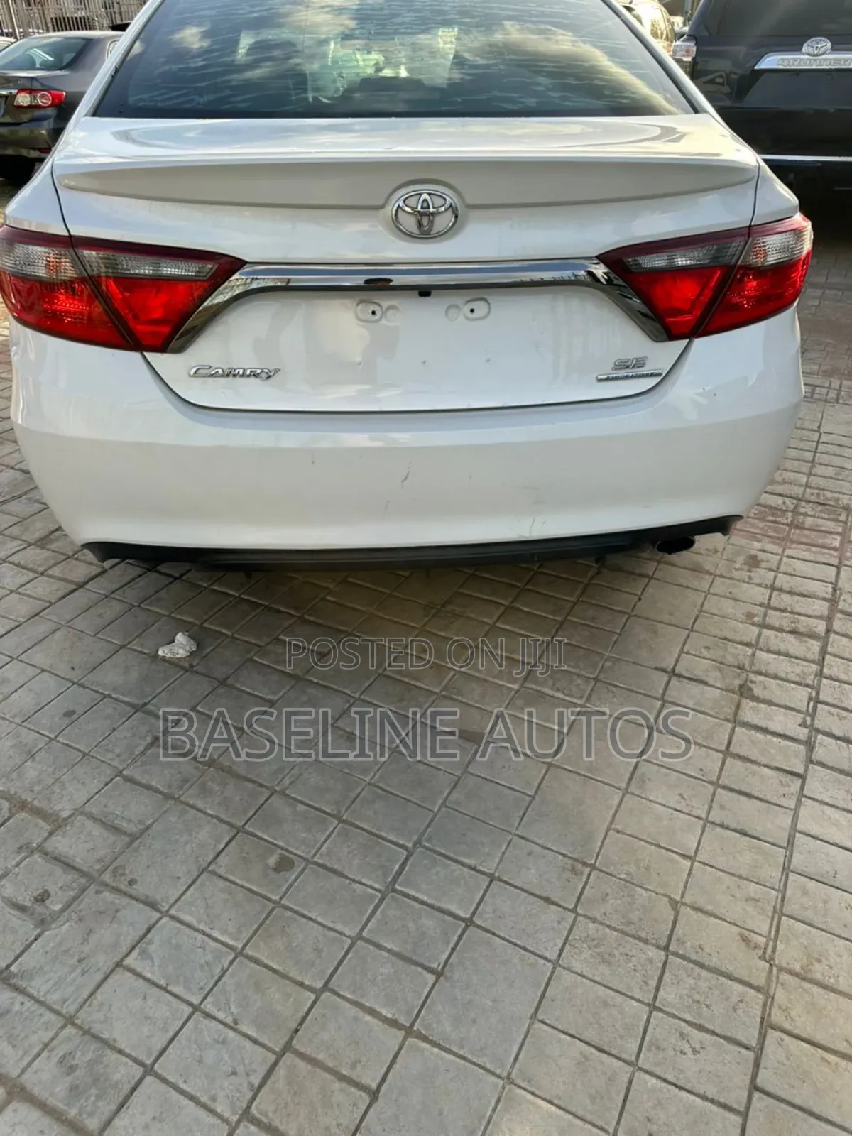 Toyota Camry 2016 White