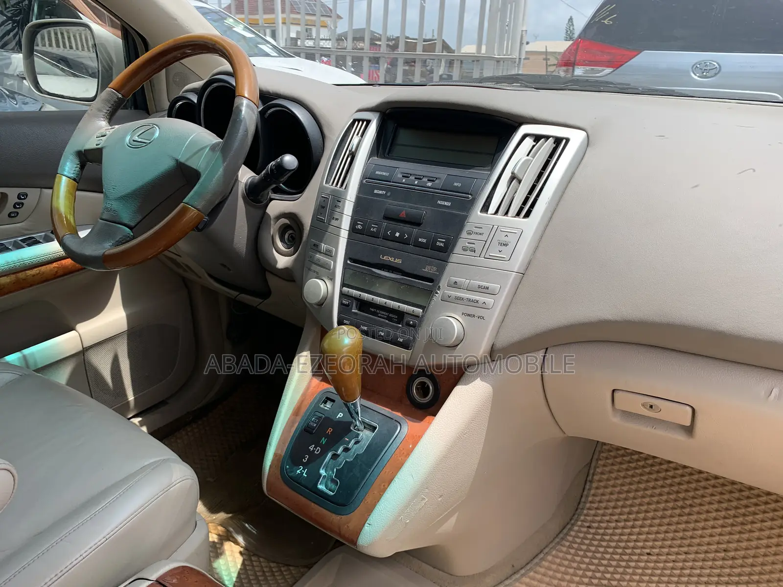 Lexus RX 330 4WD 2005 Gold