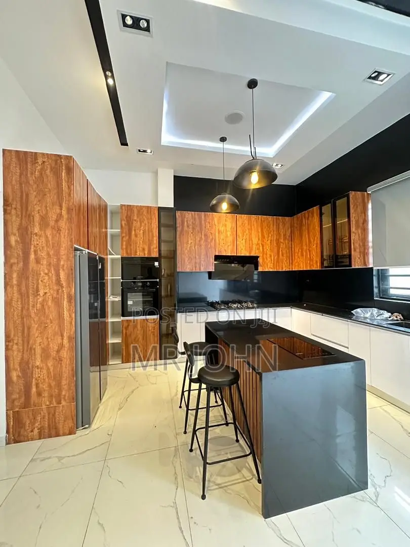 Furnished 5bdrm House in Ologolo Owo Pr, Lekki for sale