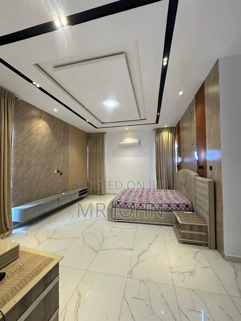 Furnished 5bdrm House in Ologolo Owo Pr, Lekki for sale