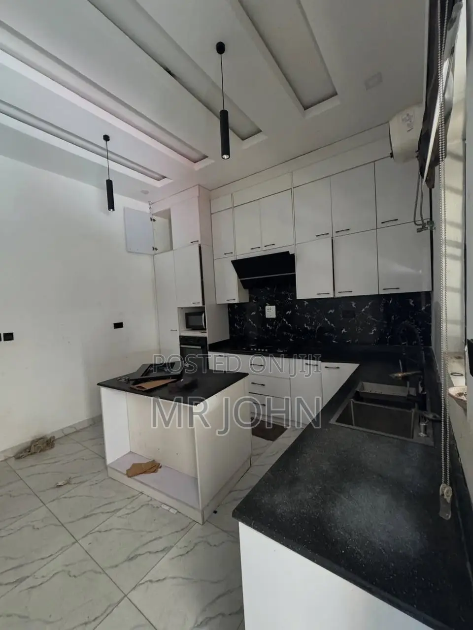 4bdrm House in Idado Owo Pr, Lekki for rent