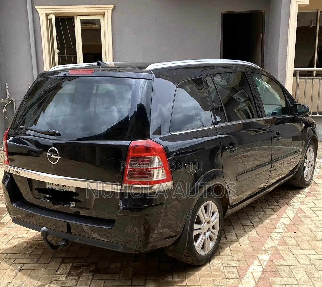 Opel Zafira 2.0T OPC 2010 Black