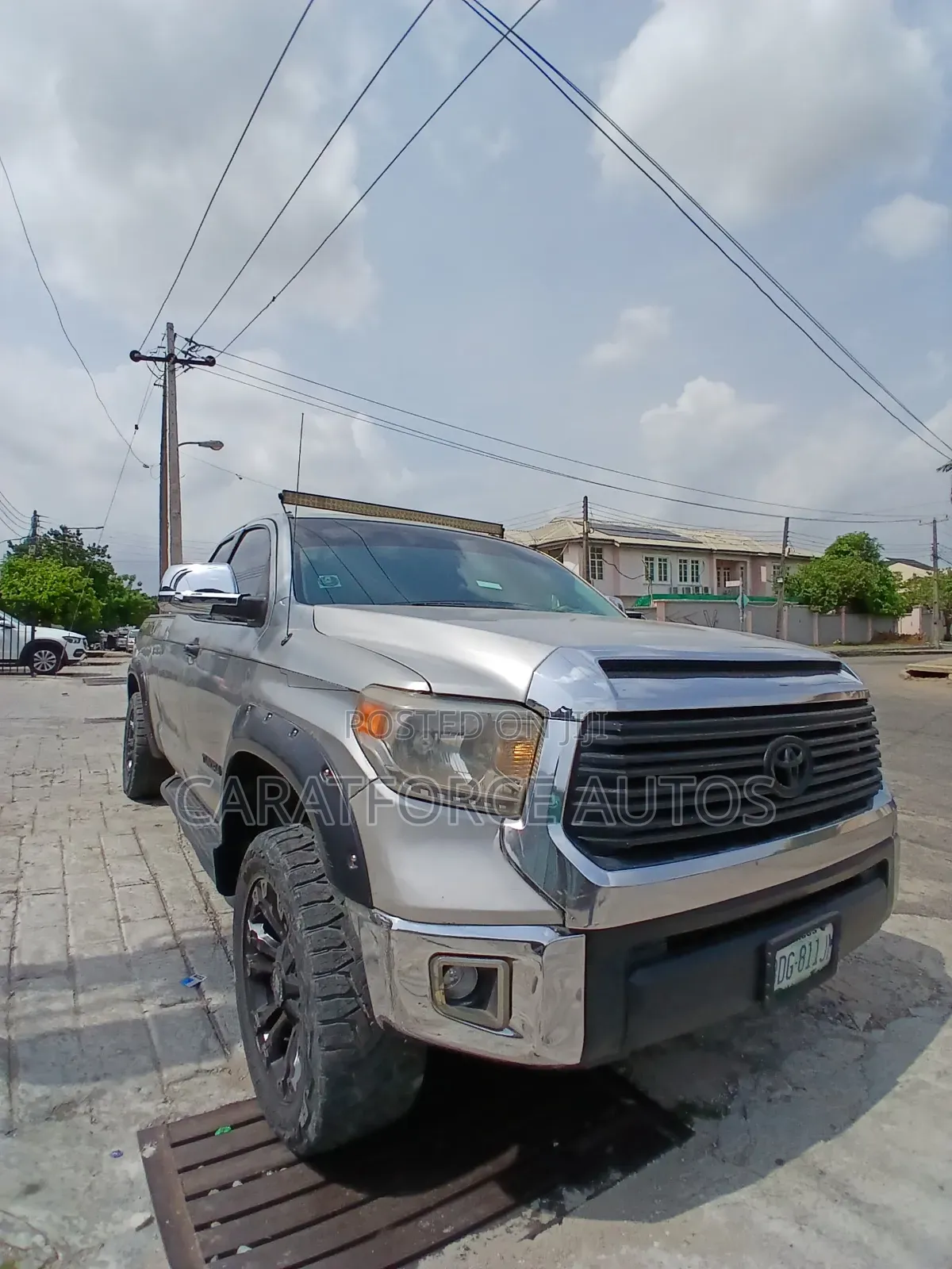 Toyota Tundra SR5 4dr Double Cab LB (5.7L 8cyl 6A) 2015 Gray