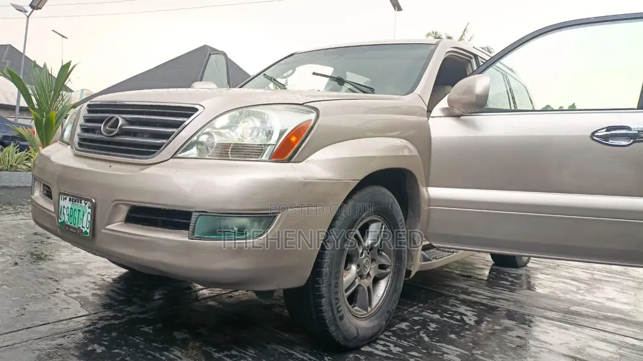 Lexus GX 470 2009 Gold