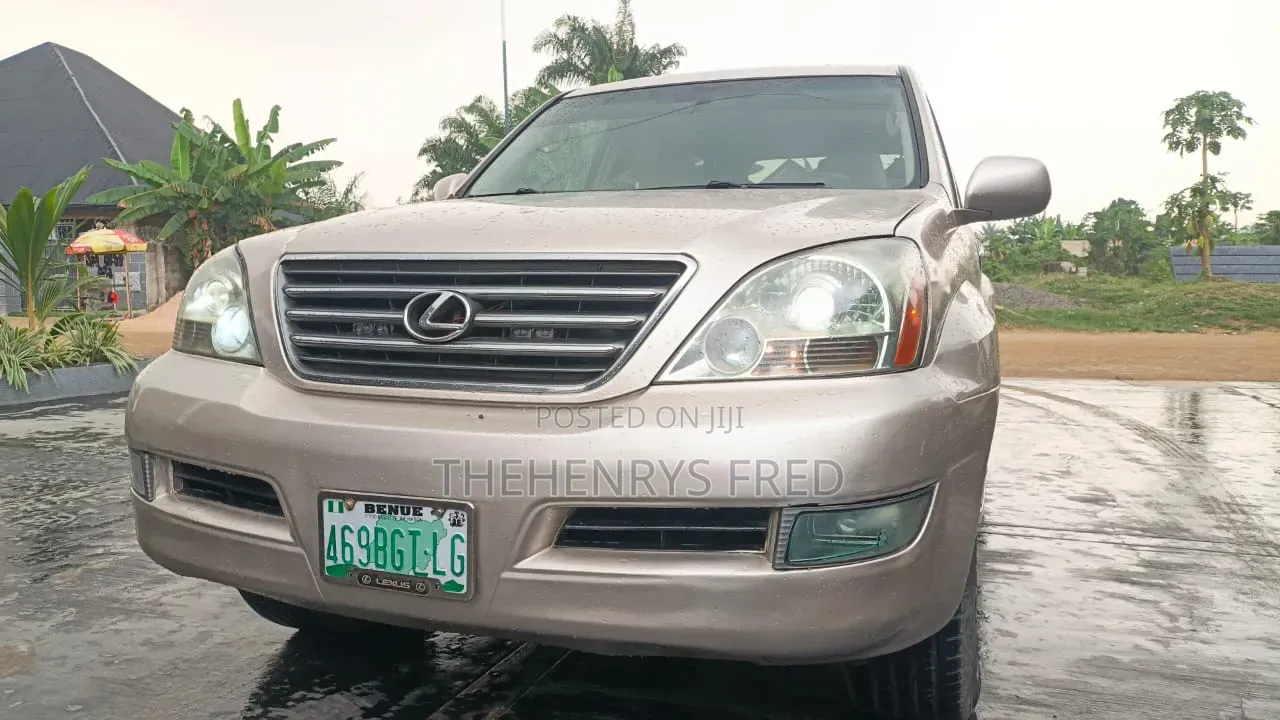 Lexus GX 470 2009 Gold