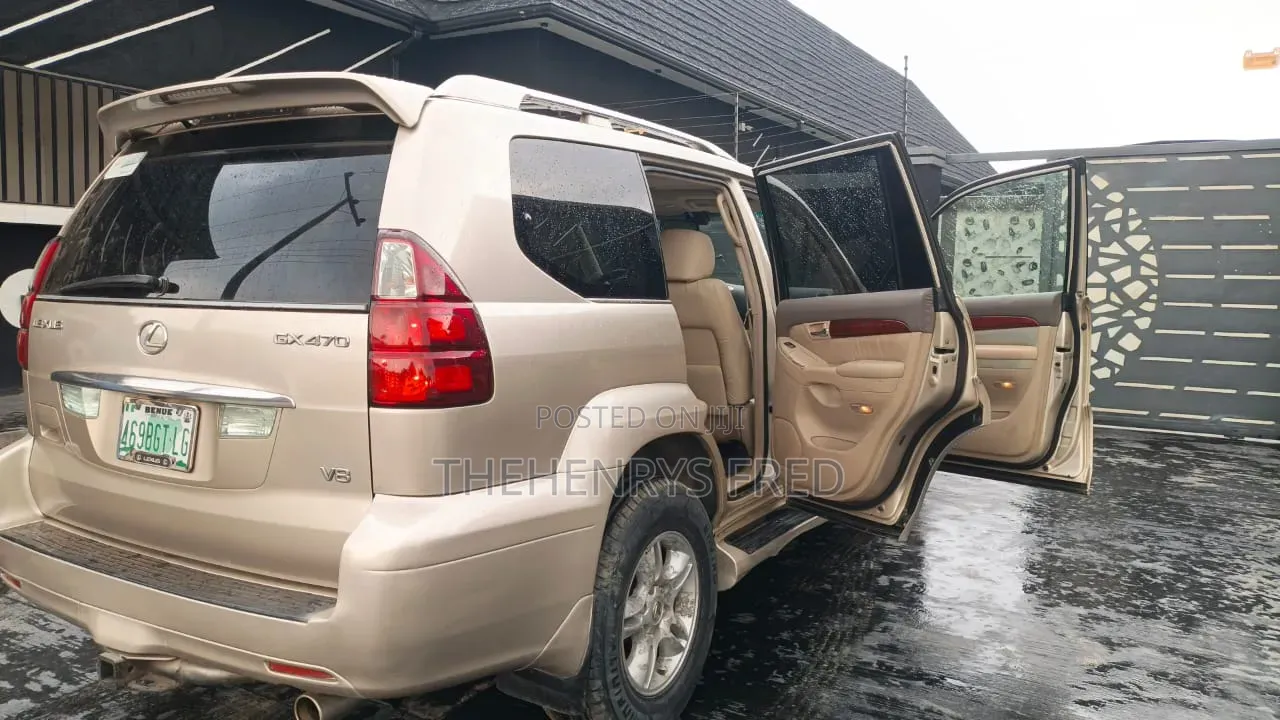Lexus GX 470 2009 Gold