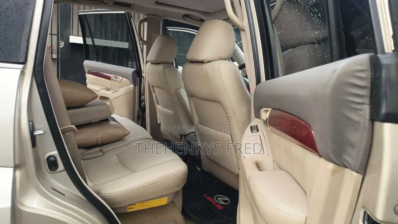 Lexus GX 470 2009 Gold