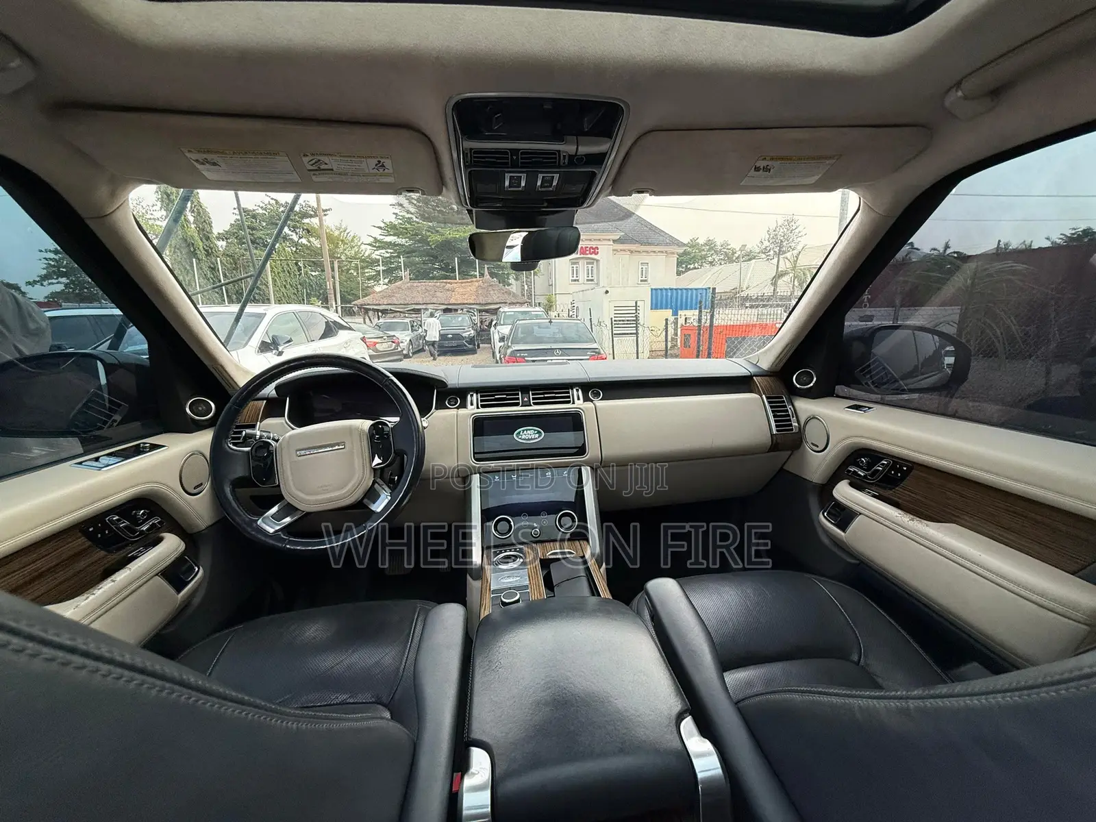 Land Rover Range Rover 3.0L Supercharged HSE 2016 Blue