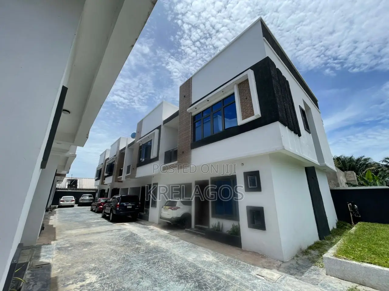 2bdrm Duplex in Abijo for sale
