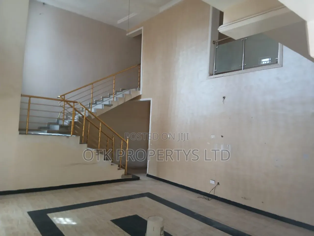 5bdrm Duplex in At Ushafa Extension for sale