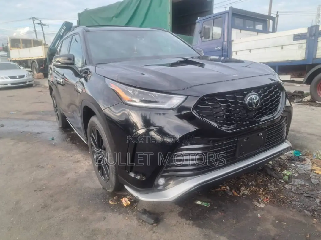 Toyota Highlander XSE FWD 2023 Black