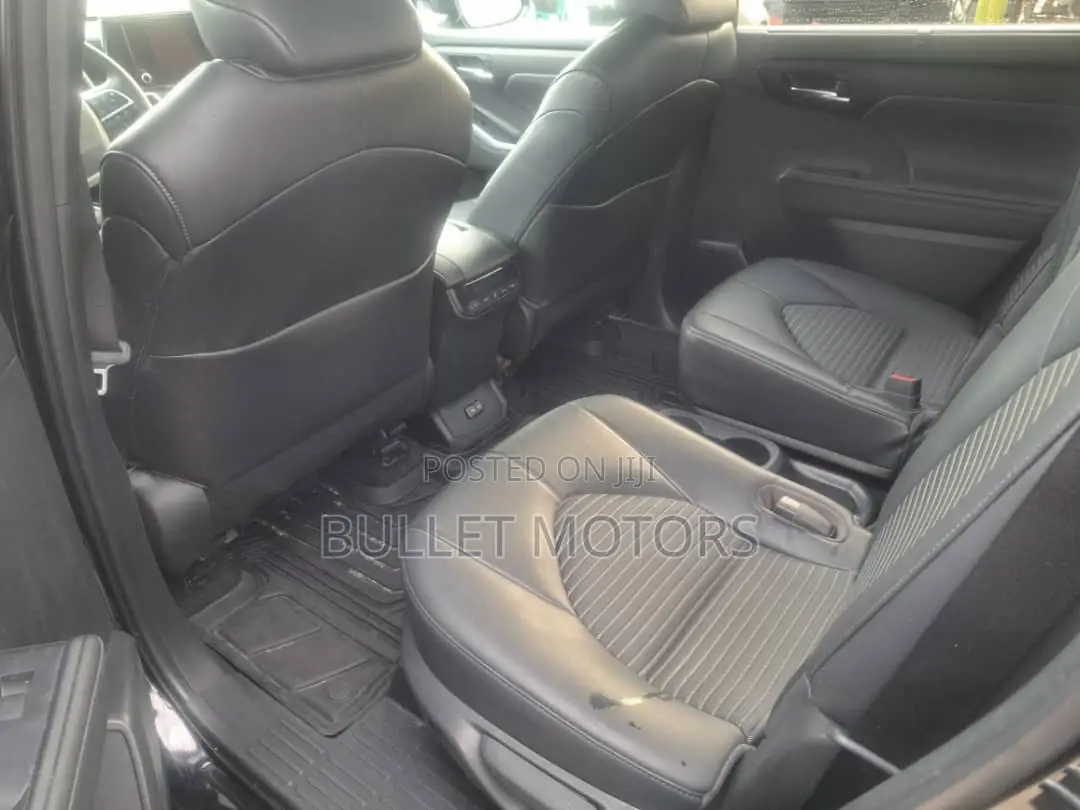 Toyota Highlander XSE FWD 2023 Black