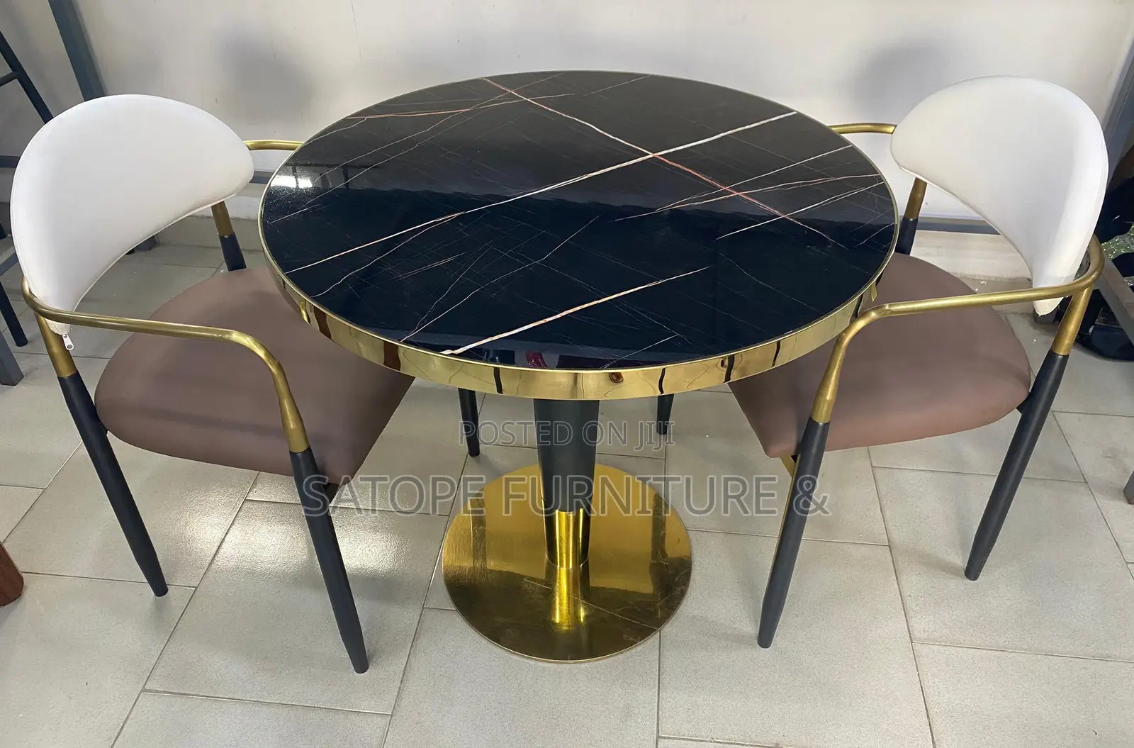 Restaurant /Dining Chairs and Table