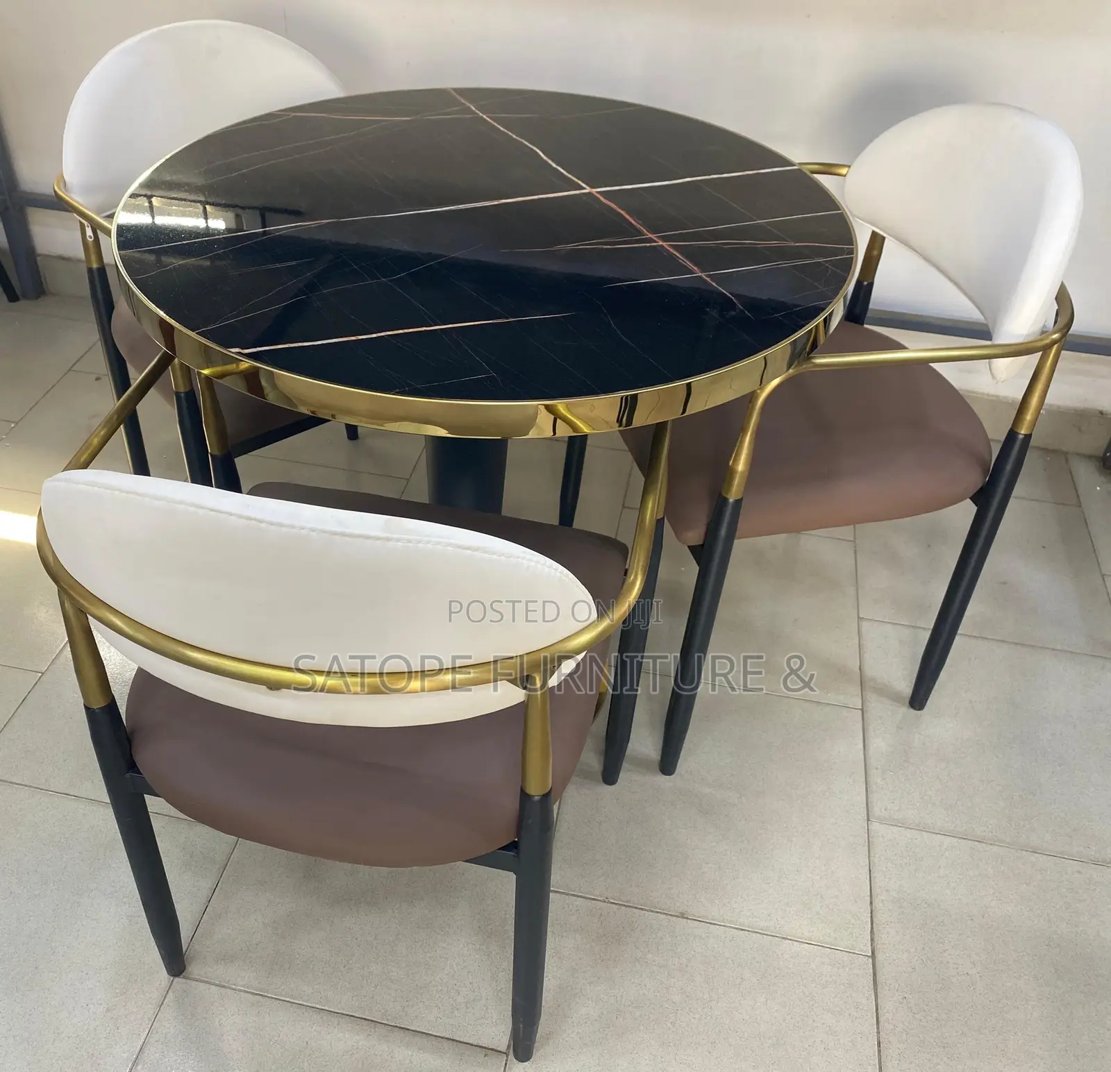 Restaurant /Dining Chairs and Table