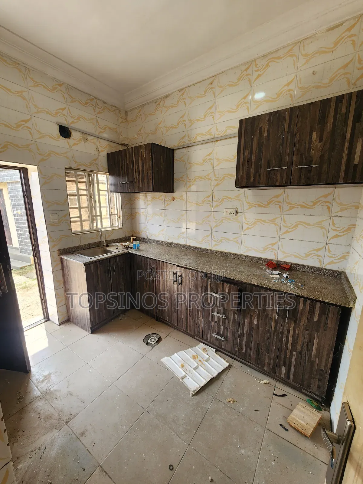 2bdrm Block of Flats in Dawaki for rent