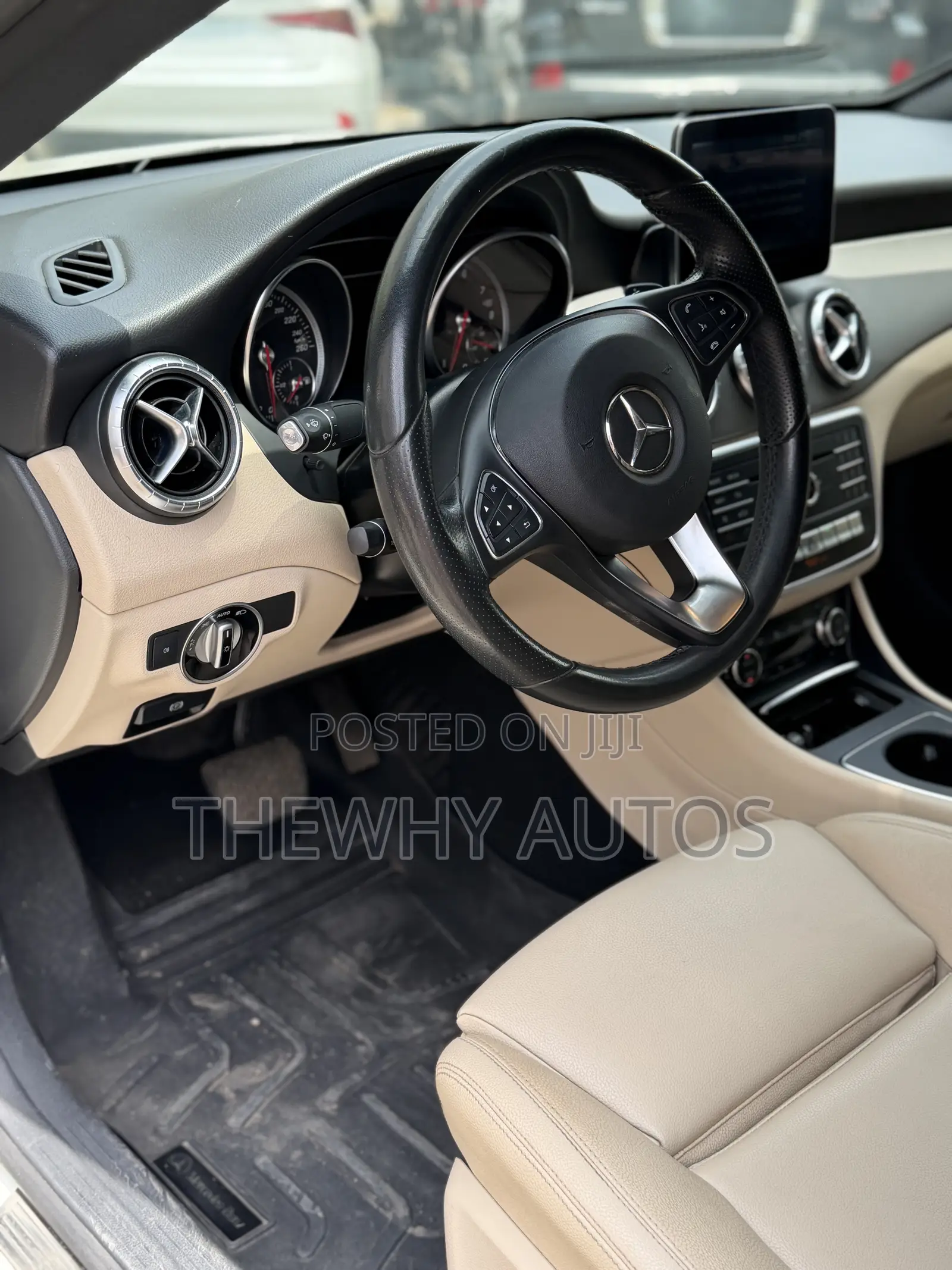 Mercedes-Benz CLA-Class CLA 250 4MATIC Sedan 2018 White