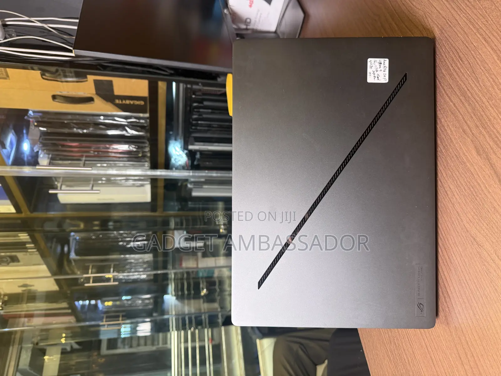 Laptop Asus ROG Zephyrus G16 16GB Intel Core Ultra 9 SSD 1T