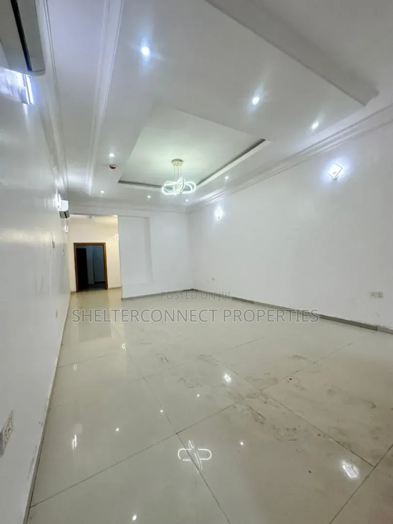 3bdrm Apartment in Ikoyi S.W for rent