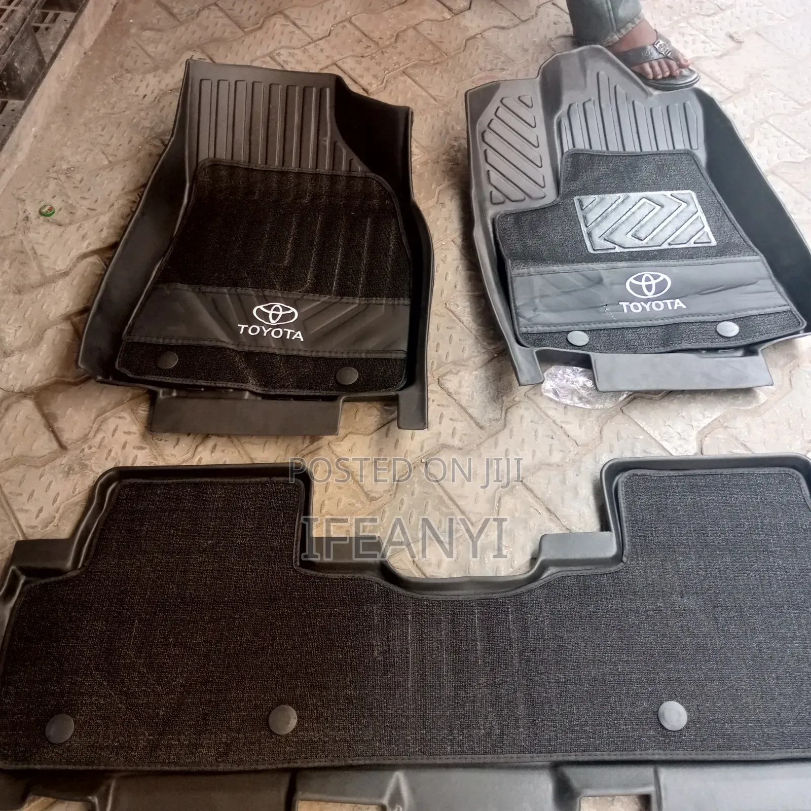 Unique Logo Foot Mat