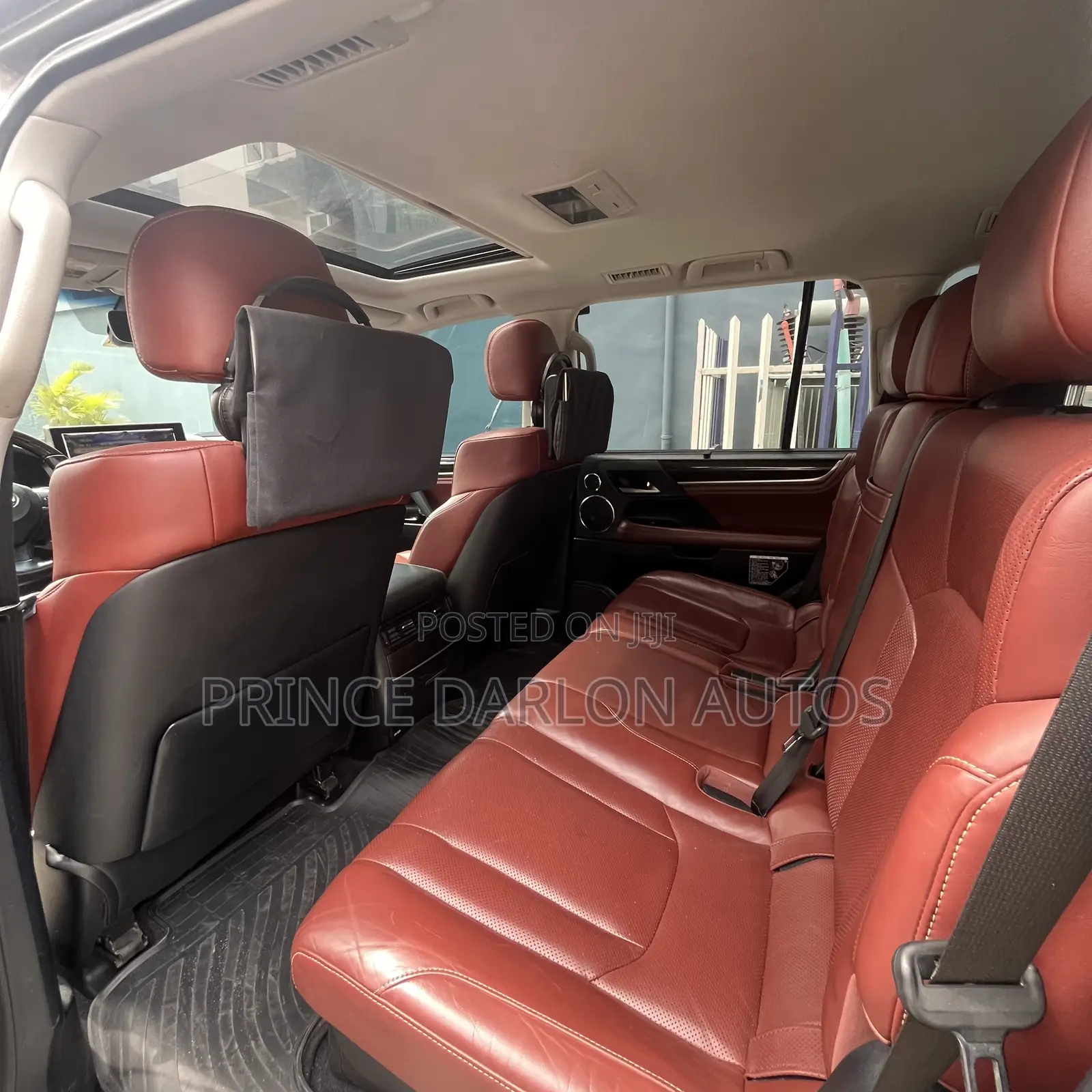 Lexus LX 570 AWD 2017 Silver