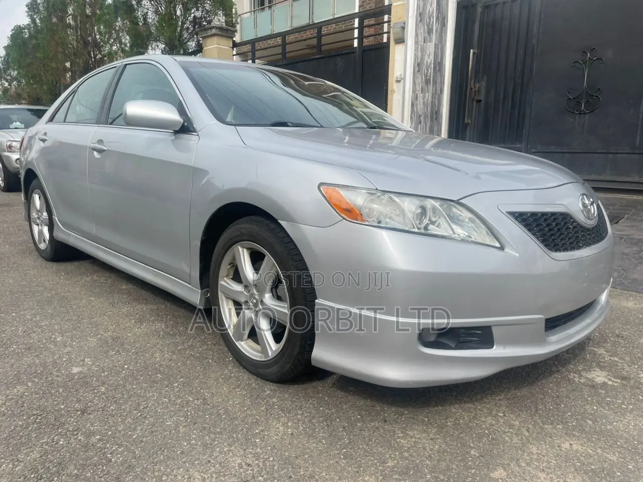 Toyota Camry SE V6 4dr Sedan (3.5L 6cyl 6AM) 2009 Silver