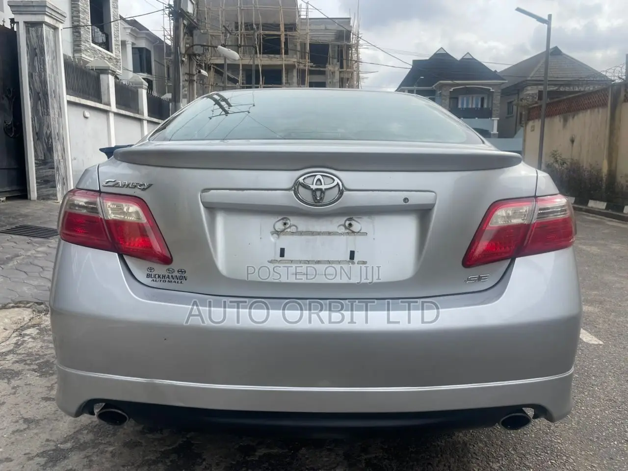 Toyota Camry SE V6 4dr Sedan (3.5L 6cyl 6AM) 2009 Silver