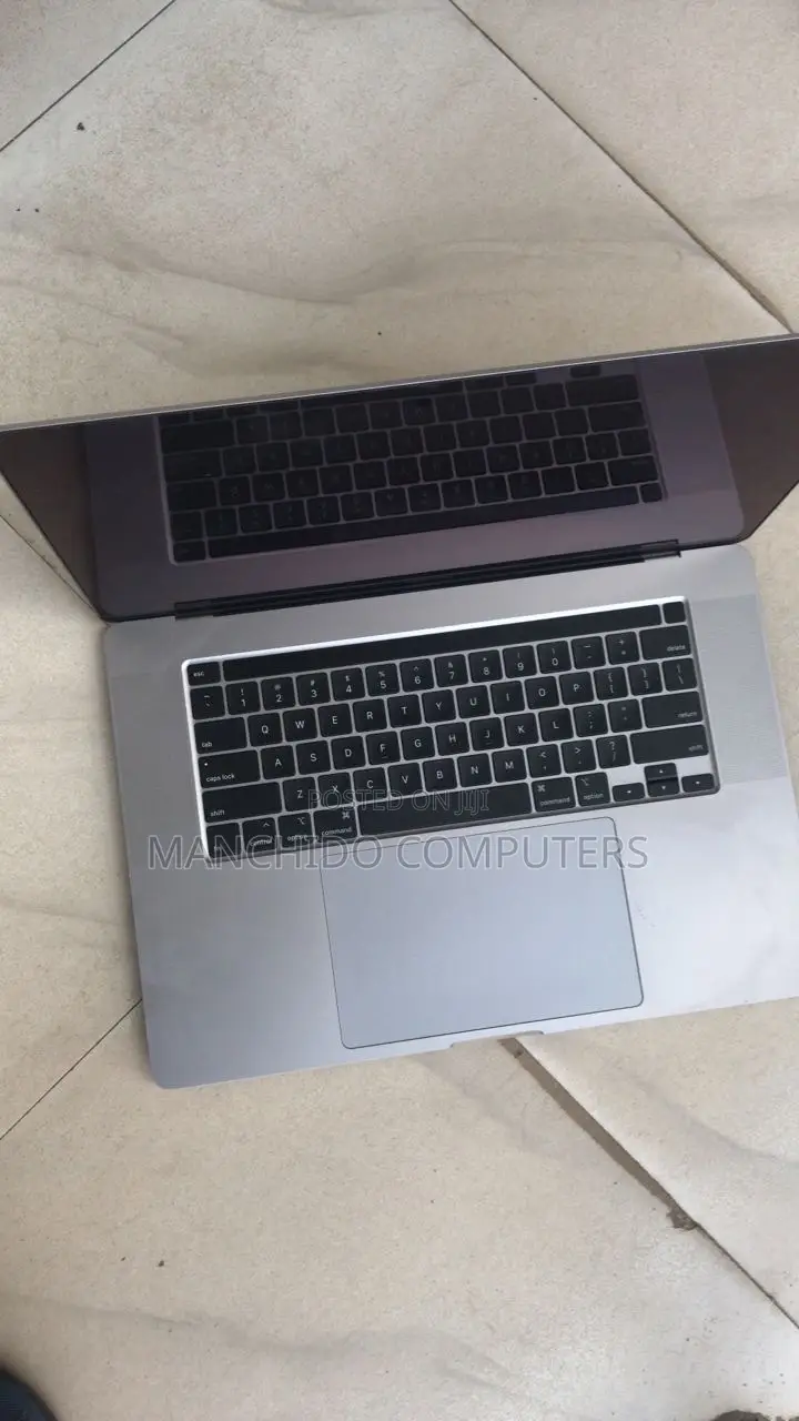 Laptop Apple MacBook Pro 2019 16GB Intel Core i7 SSD 512GB